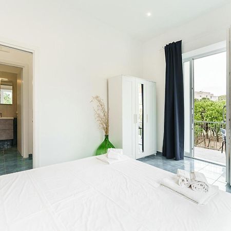 Bed and Breakfast Il Poeta Nella Vigna Procida Esterno foto