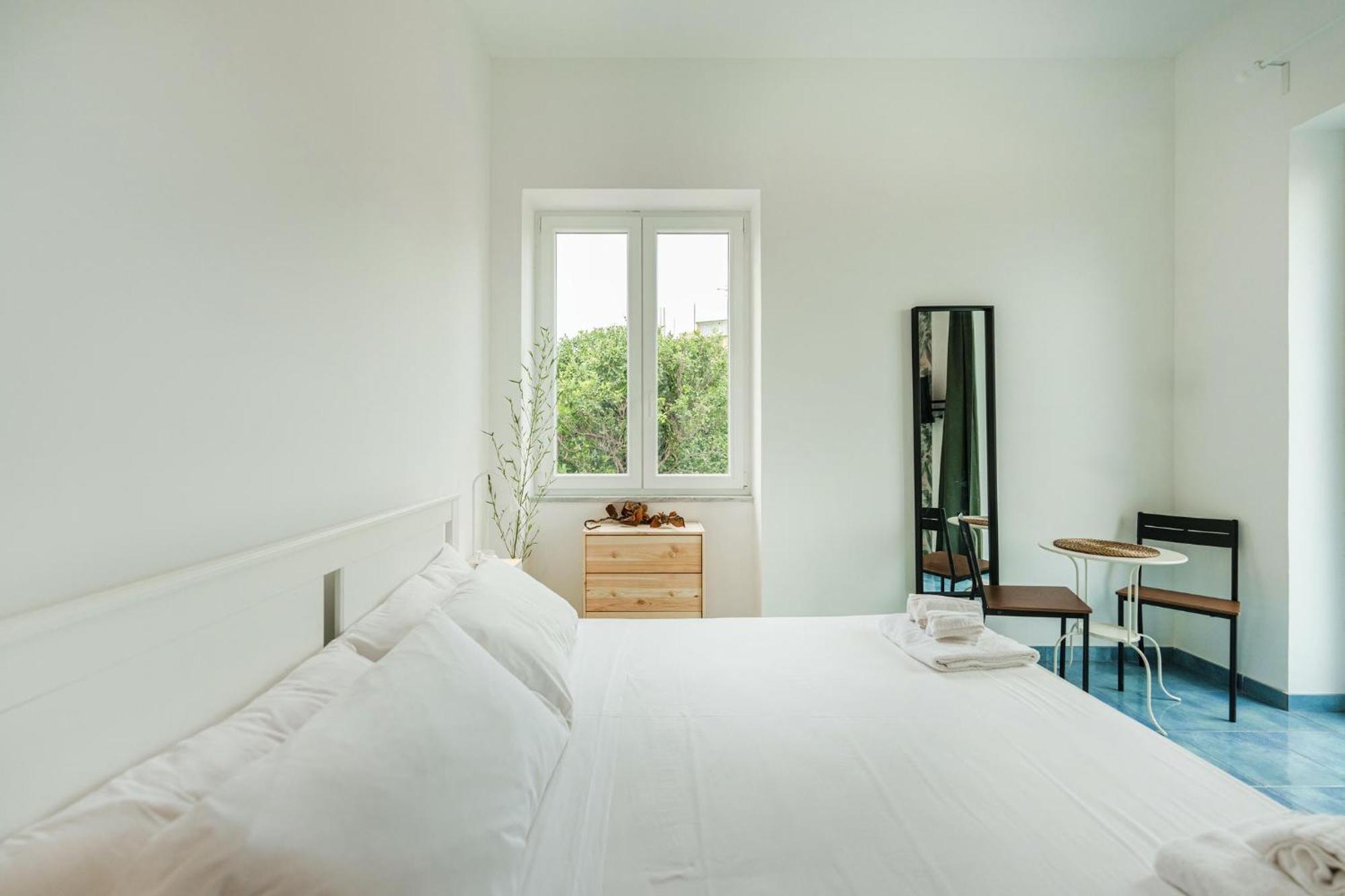 Bed and Breakfast Il Poeta Nella Vigna Procida Esterno foto